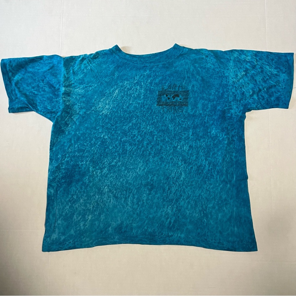 Vintage 1990’s single stitch t shirt earth tribe size medium